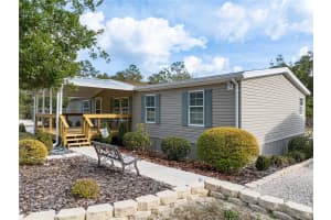 9972 SW COUNTY ROAD 240, LAKE CITY, FL 32024 - MLS#MFRO6384658