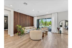 8408 LUDINGTON CIRCLE, ORLANDO, FL 32836 - MLS#MFRO6384666