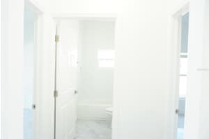 900 E GOTTSCHE AVENUE, EUSTIS, FL 32726 - MLS#MFRO6384706