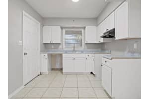 5614 RIVIERA DRIVE, ORLANDO, FL 32808 - MLS#MFRO6384731