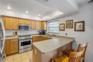 1120 PORTLAND AVENUE, ORLANDO, FL 32803 - MLS#MFRO6384752