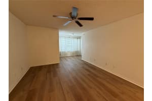 5120 CONROY ROAD, ORLANDO, FL 32811 - MLS#MFRO6384976