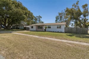 1402 ROLLING GREEN DRIVE, APOPKA, FL 32703 - MLS#MFRO6385057