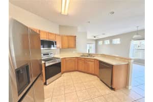 1044 LONGVILLE CIRCLE, TAVARES, FL 32778 - MLS#MFRO6385079