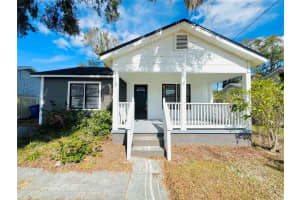 113 AVENUE C SE, WINTER HAVEN, FL 33880 - MLS#MFRO6385085