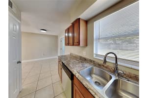 1117 PRINCEWOOD DRIVE, ORLANDO, FL 32810 - MLS#MFRO6385135