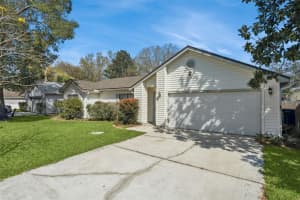 1660 CRACKER CREEK COURT, OVIEDO, FL 32765 - MLS#MFRO6385164