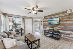 366 WATERSIDE DRIVE, ALTAMONTE SPRINGS, FL 32701 - MLS#MFRO6385172