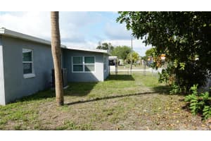 21883 BUXTON AVENUE, PORT CHARLOTTE, FL 33952 - MLS#MFRO6385232