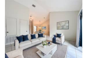 2843 DANFORTH DRIVE, ORLANDO, FL 32818 - MLS#MFRO6385279