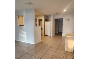 305 11 TH AVENUE, OKEECHOBEE, FL 34974 - MLS#MFRO6385371