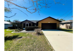 3943 LEHMAN COURT, LAKELAND, FL 33813 - MLS#MFRO6385443