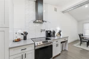 4040 SANFORD AVENUE, SANFORD, FL 32773 - MLS#MFRO6385470