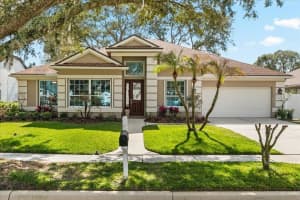 857 Kingsbridge Dr, OVIEDO