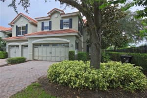 7114 Regina Way, ORLANDO