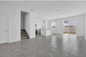 2474 SKYLINE LOOP, KISSIMMEE, FL 34758 - MLS#MFRO6385520