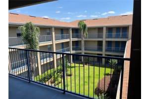 7320 WESTPOINTE BOULEVARD, ORLANDO, FL 32835 - MLS#MFRO6385526