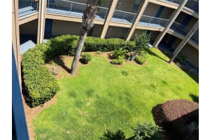 7320 WESTPOINTE BOULEVARD, ORLANDO, FL 32835 - MLS#MFRO6385526