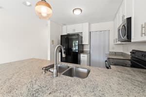 218 PRINCE AVENUE, MELBOURNE, FL 32901 - MLS#MFRO6385570