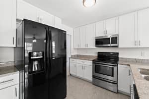 218 PRINCE AVENUE, MELBOURNE, FL 32901 - MLS#MFRO6385570