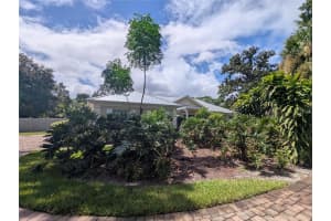 8052 OAK PARK ROAD, ORLANDO, FL 32819 - MLS#MFRO6385605