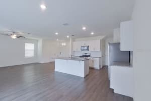 32165 KATELIN CIRCLE, LEESBURG, FL 34748 - MLS#MFRO6385651