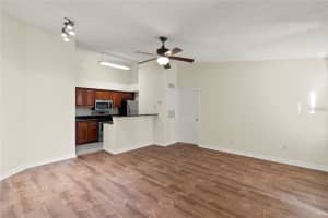 5040 PARK CENTRAL DRIVE, ORLANDO, FL 32839 - MLS#MFRO6385707