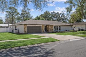 9528 LAKE DOUGLAS PLACE, ORLANDO, FL 32817 - MLS#MFRO6385746