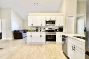 MLS# MFRO6385864, Altamonte Springs, Florida 32714