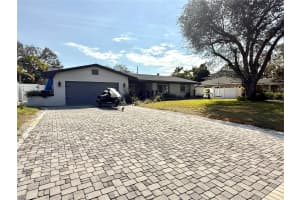 8280 32ND AVENUE, ST PETERSBURG, FL 33710 - MLS#MFRO6385955