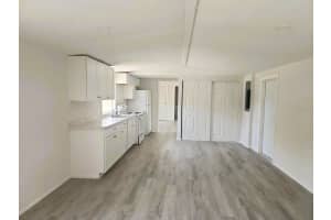 3114 HOLLY HILL CUTOFF ROAD, DAVENPORT, FL 33837 - MLS#MFRO6385983