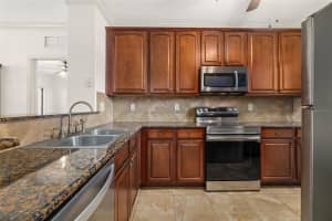 901 CHARO PARKWAY, DAVENPORT, FL 33897 - MLS#MFRO6386061