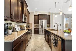 592 MERRY BROOK CIRCLE, SANFORD, FL 32771 - MLS#MFRO6386153