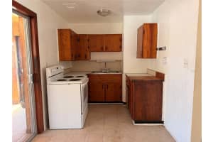 801 LEWIS DRIVE, DAYTONA BEACH, FL 32117 - MLS#MFRO6386190