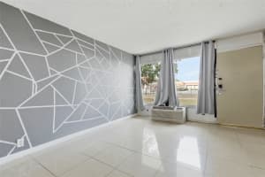 43420 HIGHWAY 27 #140, DAVENPORT, FL 33837 - MLS#MFRO6386216