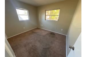 525 GLEN OAK ROAD, VENICE, FL 34293 - MLS#MFRO6386233