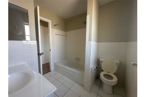 525 GLEN OAK ROAD, VENICE, FL 34293 - MLS#MFRO6386233