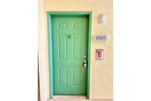 8911 LEGACY COURT, KISSIMMEE, FL 34747 - MLS#MFRO6386274