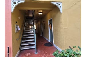 4207 DALE MABRY HIGHWAY, TAMPA, FL 33611 - MLS#MFRO6386289