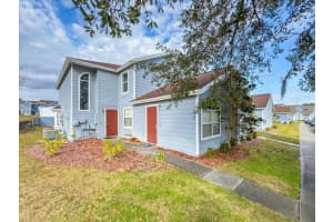 102 Mango Dr #front Unit, DAVENPORT