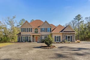 21324 217TH DRIVE, HIGH SPRINGS, FL 32643 - MLS#MFRO6386419