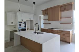 19425 OBERLY PARKWAY, ORLANDO, FL 32833 - MLS#MFRO6386433