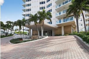 3000 HOLIDAY DRIVE, FORT LAUDERDALE, FL 33316 - MLS#MFRO6386494