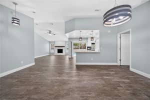 136 BRIGADOON POINT, ORLANDO, FL 32835 - MLS#MFRO6386618