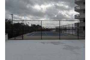 925 HALIFAX AVENUE, DAYTONA BEACH, FL 32118 - MLS#MFRO6386687