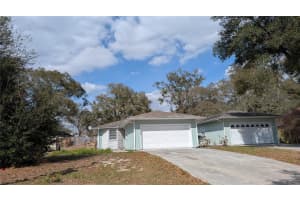 2423 SOUTH AVENUE, LEESBURG, FL 34748 - MLS#MFRO6386792