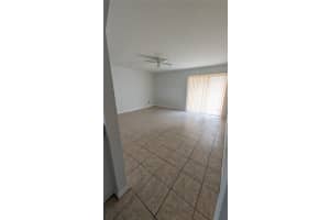 2423 SOUTH AVENUE, LEESBURG, FL 34748 - MLS#MFRO6386792