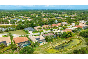 7126 SOUTHGATE COURT, SARASOTA, FL 34243 - MLS#MFRO6386832