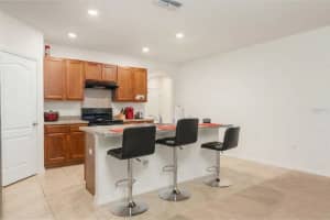 943 SUMMER GLEN DRIVE, WINTER HAVEN, FL 33880 - MLS#MFRO6386883