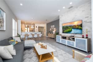 6421 NEW INDEPENDENCE PARKWAY, WINTER GARDEN, FL 34787 - MLS#MFRO6386906